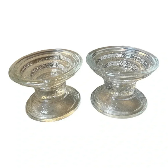 Vintage Pressed Glass Candleholders Spiral Shape Rare Find Excellent Condition - Picture 1 of 5